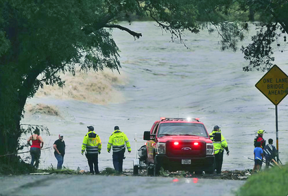 Michel Fortier:The Infobae:San Antonio Express-News via AP.png